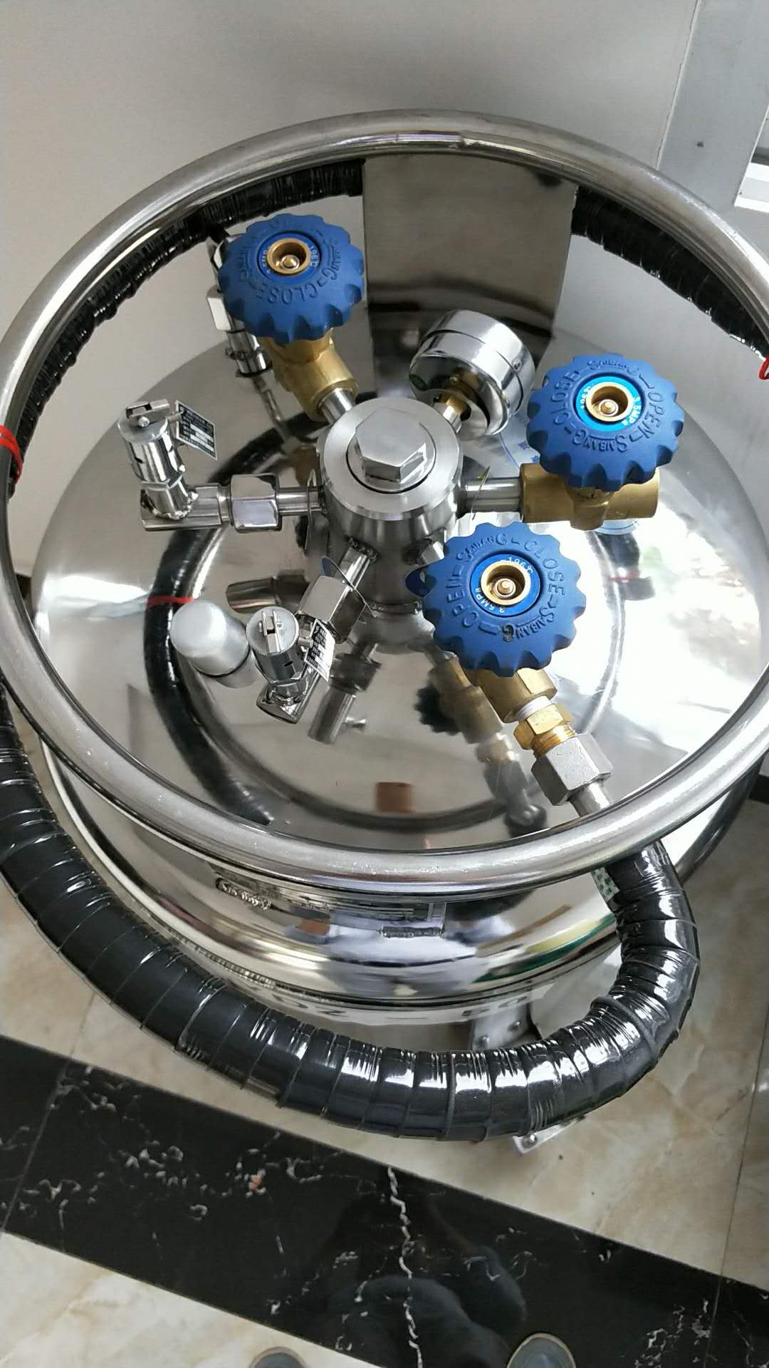 自增壓液氮罐配件 自增壓液氮罐配件